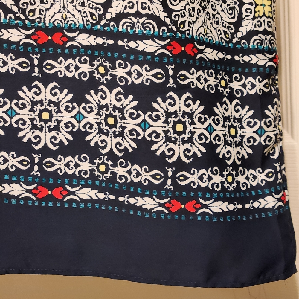 Grace Elements Navy Medallion Print V-Neck 3/4 Sl… - image 6